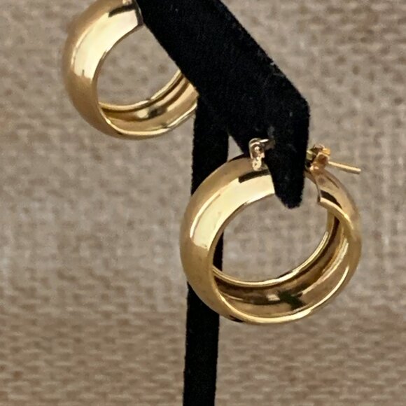 18K Gold over sterling Hoop Earrings 7/8" wide - Picture 2 of 7